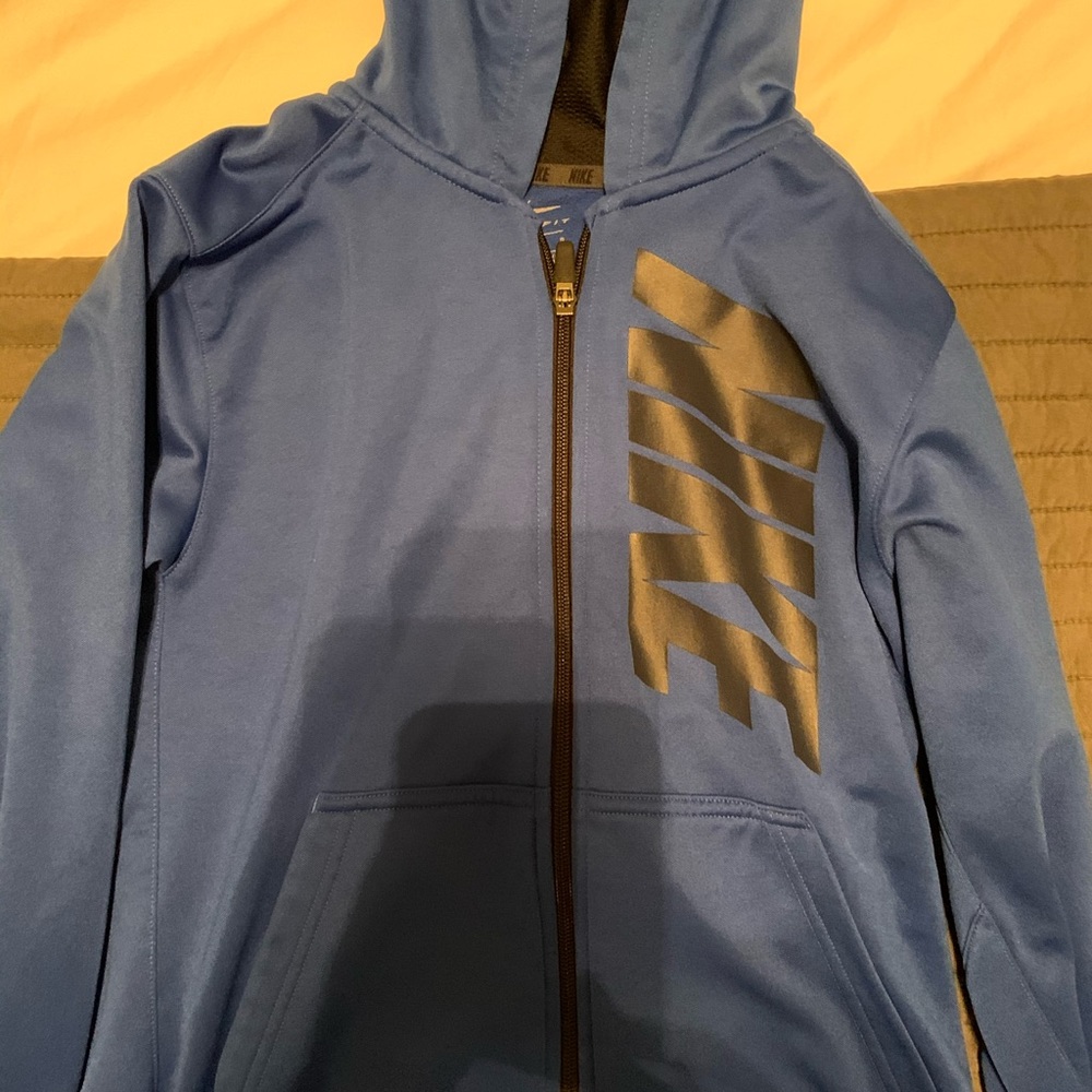 boys Nike jacket brand new never worn